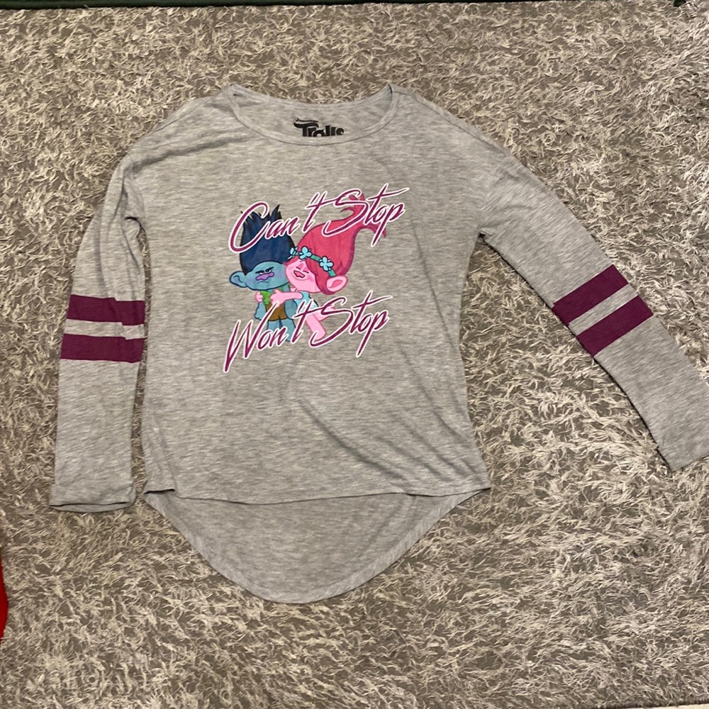 Trolls can’t stop won’t stop poppy gray long sleeve graphic T-shirt - Picture 2 of 11